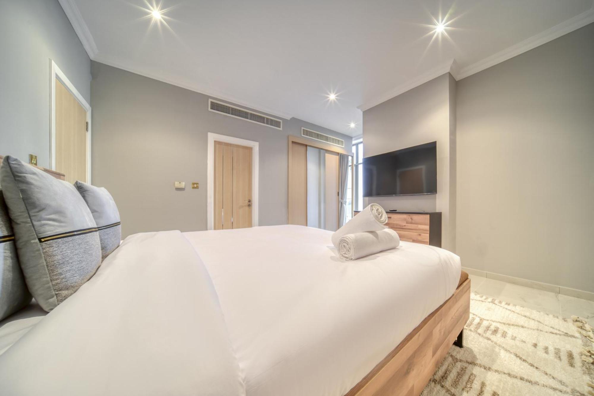 New! Sea View Luxurious 4 Bedroom Duplex 迪拜 外观 照片